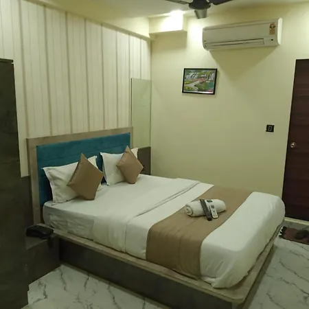 Hotel Westin Park - Chandlodiya, Sg Highway-3